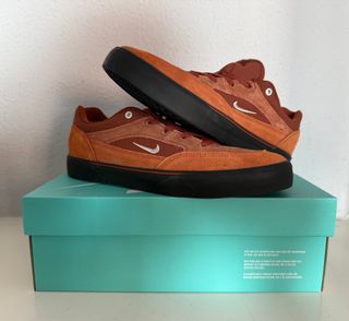 Zapatillas Nike SB Marrón/Negro