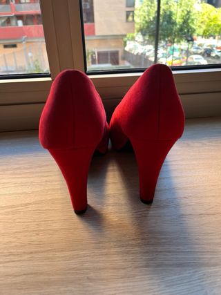 Zapatos tacón rojos talla 42 
