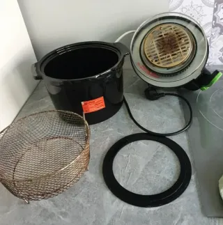 Mini friggitrice da forno senza olio Cecotec