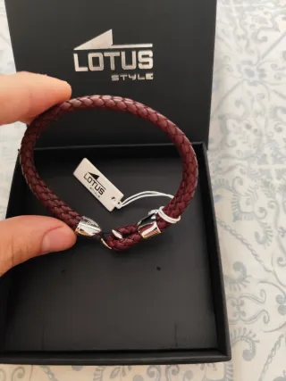 Pulsera Lotus Cuero Trenzado Marrón y Plata