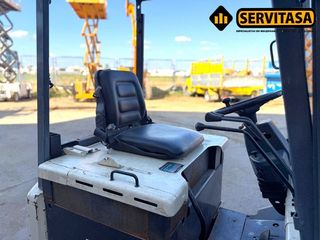 CARRETILLA ELÉCTRICA NISSAN