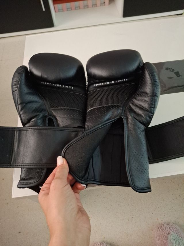 Guantes de Boxeo Decathlon Outshock TRNG