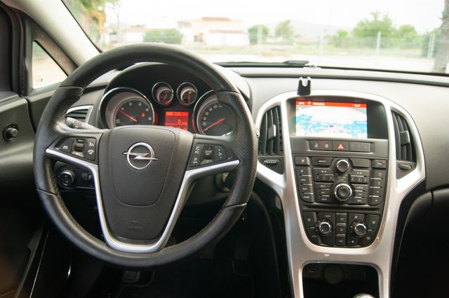 Opel Astra 2015