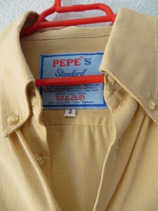 2 Camisas (Beige y Blanca)