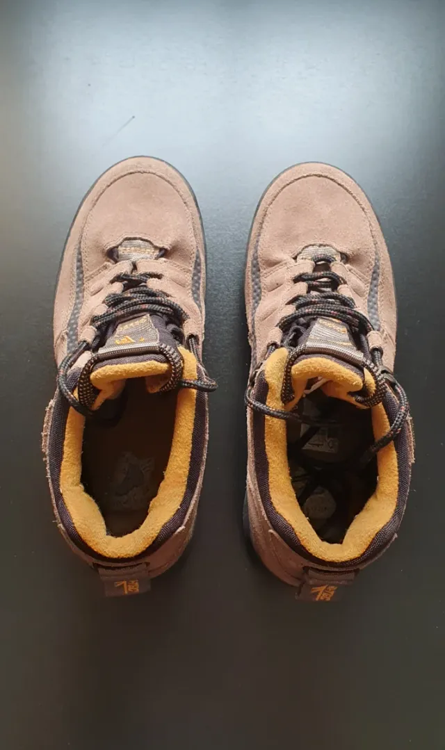 Botas Montañismo Hi-Tec Sierra Clásicas