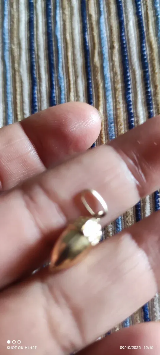 Colgante Bellota Suerte Oro