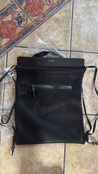 Mochila Nike Negra con Etiquetas