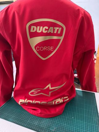 Chaqueta Ducati personalizada