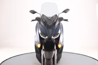 YAMAHA X-MAX 300 2022