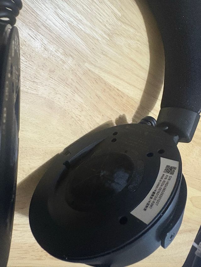 Razer Kraken V4 Pro - Auriculares Inalámbricos