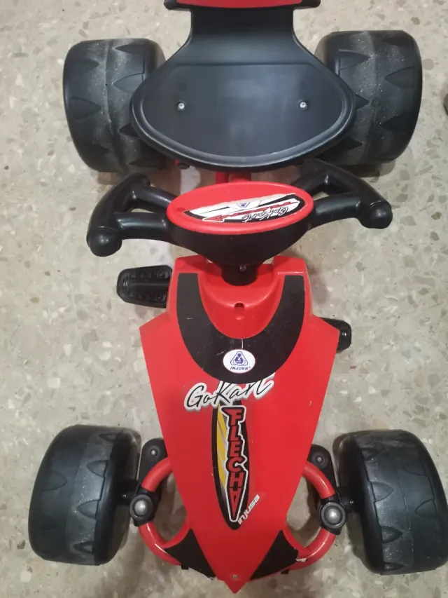 Coche de pedales Go Kart Rojo