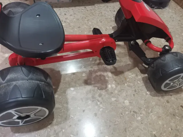 Coche de pedales Go Kart Rojo