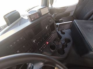 Mercedes-Benz ACTROS  18 32 - CAMIONES GRUAS