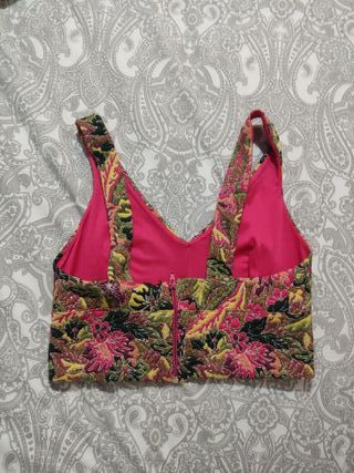 Top estampado MNG floral
