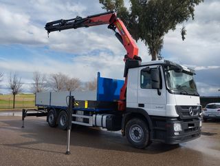 Mercedes-Benz ACTROS 25B 32 - PORTAMAQUINAS
