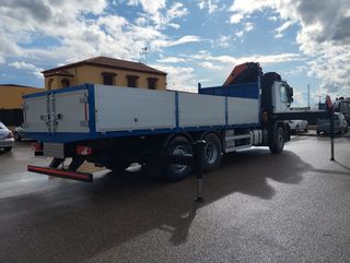 Mercedes-Benz ACTROS 25B 32 - PORTAMAQUINAS