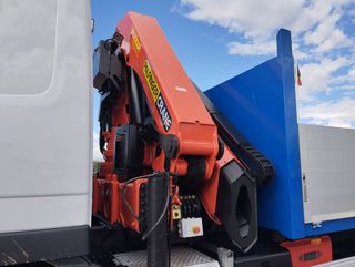 Mercedes-Benz ACTROS 25B 32 - PORTAMAQUINAS