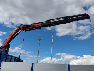 Mercedes-Benz ACTROS 25B 32 - PORTAMAQUINAS