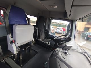 Mercedes-Benz ACTROS 25B 32 - PORTAMAQUINAS