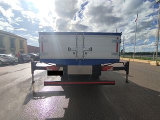 Mercedes-Benz ACTROS 25B 32 - PORTAMAQUINAS