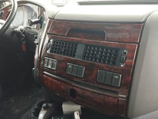 DAF XF 510 - GANCHO PORTACONTENEDOR