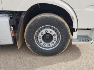 DAF XF 510 - GANCHO PORTACONTENEDOR