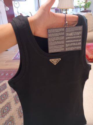 Top Prada Negro Talla M