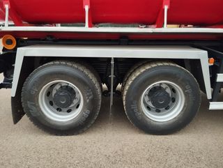 Man TGS 33.440 - GANCHO PORTACONTENEDOR