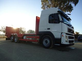 Volvo FM 450-PORTAMAQUINARIAS