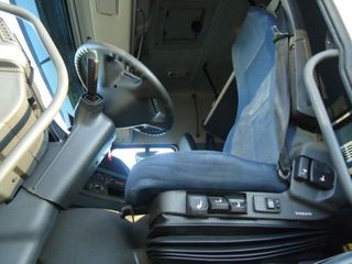 Volvo FM 450-PORTAMAQUINARIAS