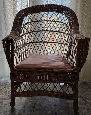 Sillón de mimbre para adultos