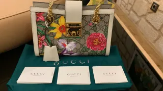 Bolso Gucci Padlock Ed. Limitada GG Flores