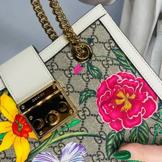 Bolso Gucci Padlock Ed. Limitada GG Flores