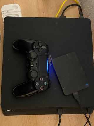 Consola PS4 Negra + Mando + Disco Duro