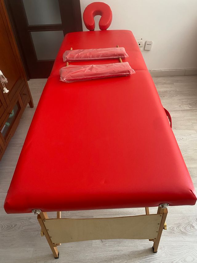 Camilla de masaje roja