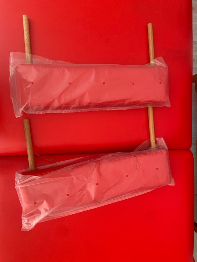 Camilla de masaje roja