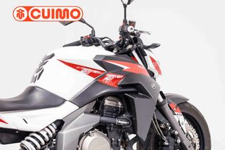 CFMOTO 650 NK