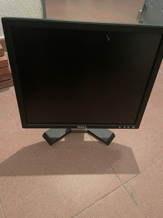 Monitor Samsung Plata y Negro SOLO QUEDAN 2
