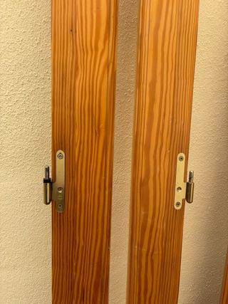 Puertas de madera de pino con marco