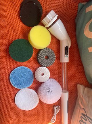 Cepillo Eléctrico Limpieza + Accesorios