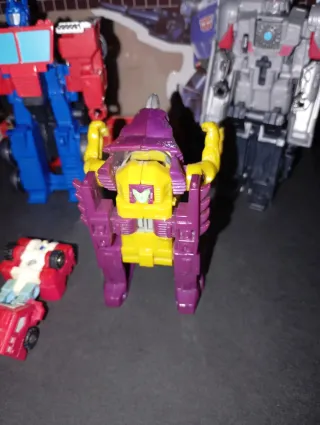 Set di giocattoli Transformers