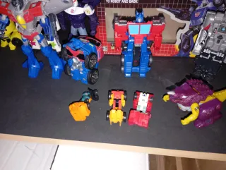 Set di giocattoli Transformers