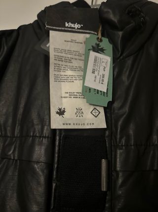 Chaqueta Khujo Negra Nueva con Etiquetas