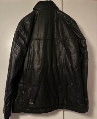 Chaqueta Khujo Negra Nueva con Etiquetas