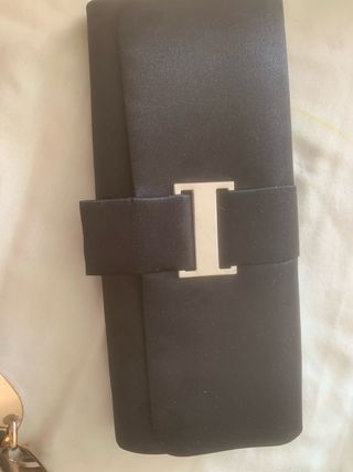 Sandalias MADO tacón rojo pedrería
cartera de rega