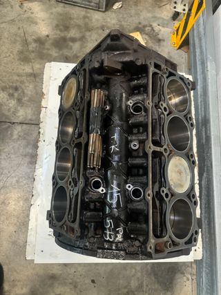 Bloque motor cigüeñal Jeep Grand Cherokee III 5.7 V8 4x4 EZD 53021319DK