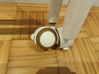 Estructura Minicuna con Ruedas