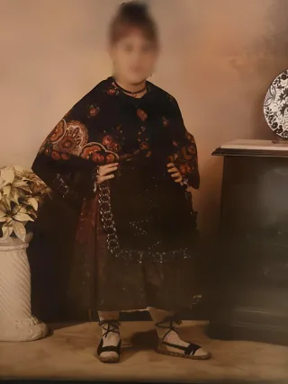 Traje de Baturra Negro y Rojo