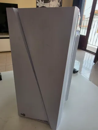 Caja PC Gaming Blanca