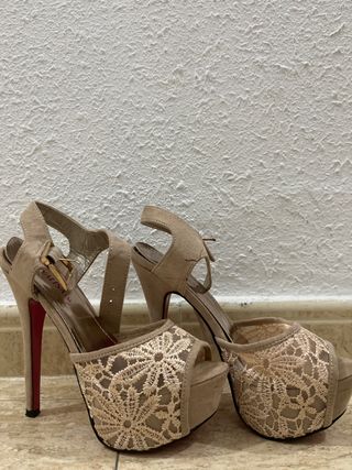 Tacones Beige Mujer